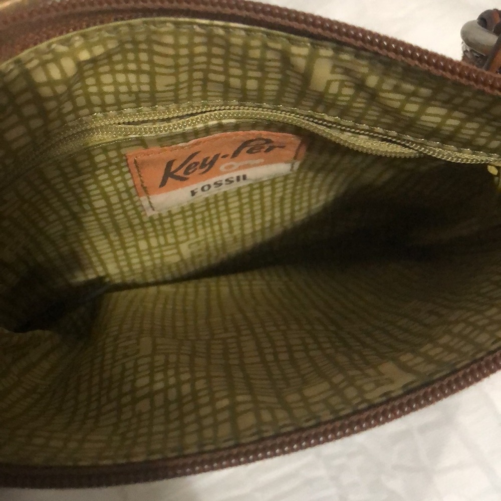 Fossil Retro Floral Crossbody - Picture 5 of 7